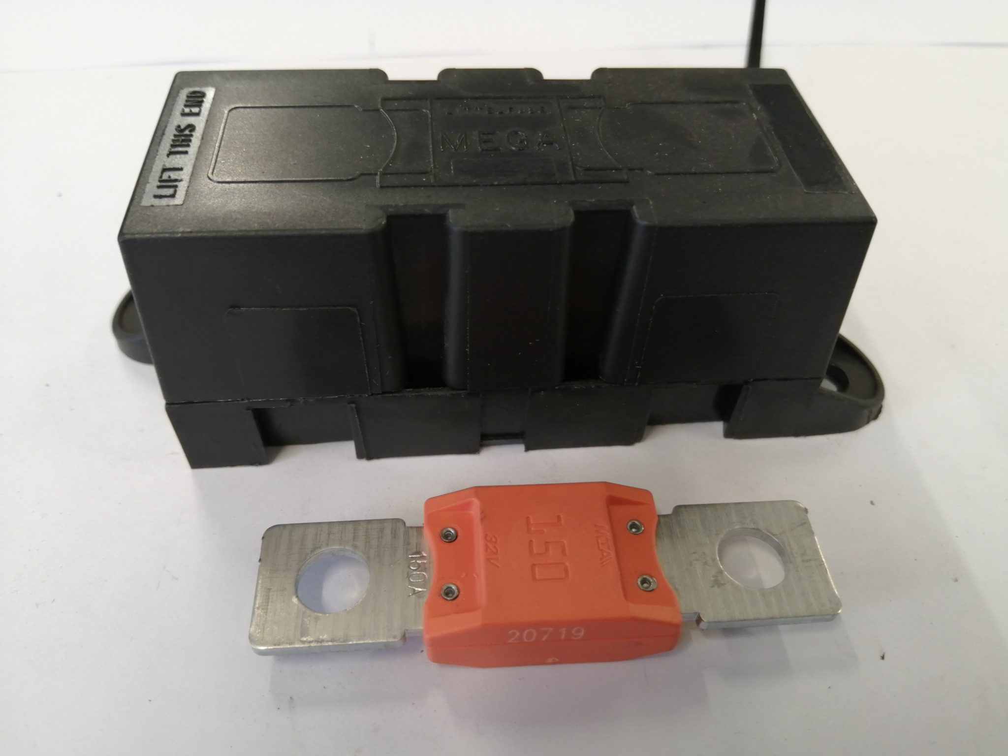 Maxi Blade Fuse Holder Kit 192136 Weightlifter Bodies Ltd